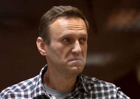 Navalny Poisoning Scandal -  A Controversial Affair Exposing Cracks In The Russian Power Structure